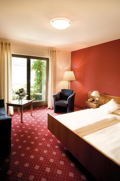 Weinhotel St. Stephanus Zeltingen-Rachtig Ruang foto